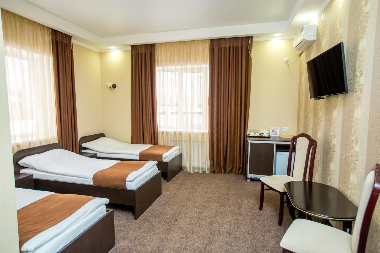 Elion Hotel Balakovo Dış mekan fotoğraf